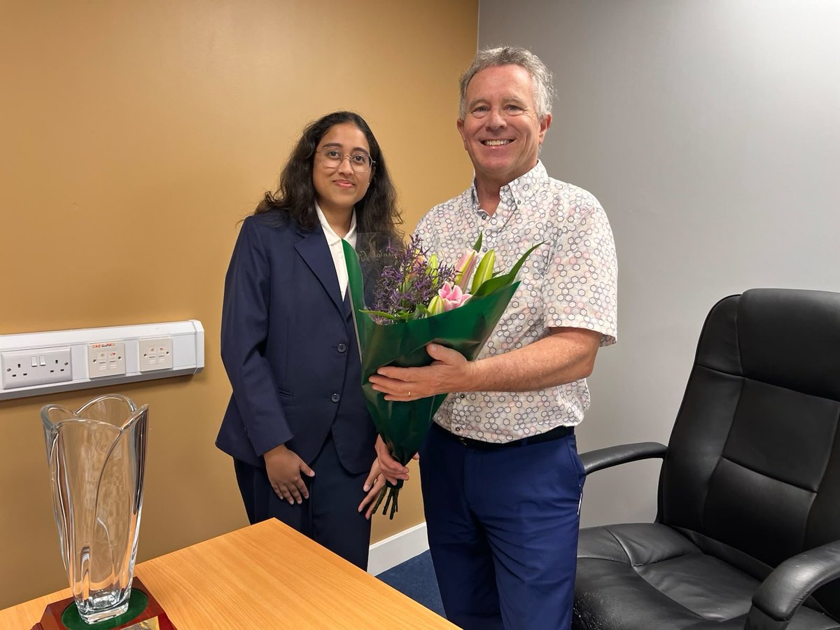 ictl_64's tweet photo. Delighted to welcome @SeanFlemingTD to ICTL Office! Great talks on growing Irish chess &amp; celebrating Trisha's Woman Grandmaster title. 

Thank you for your time and continued support, Deputy Fleming!
 #IrishChess #Laois @IrishChessUnion @LSNationalist  @PortlaoiseEnter https://t.co/VBiXjkbZiz