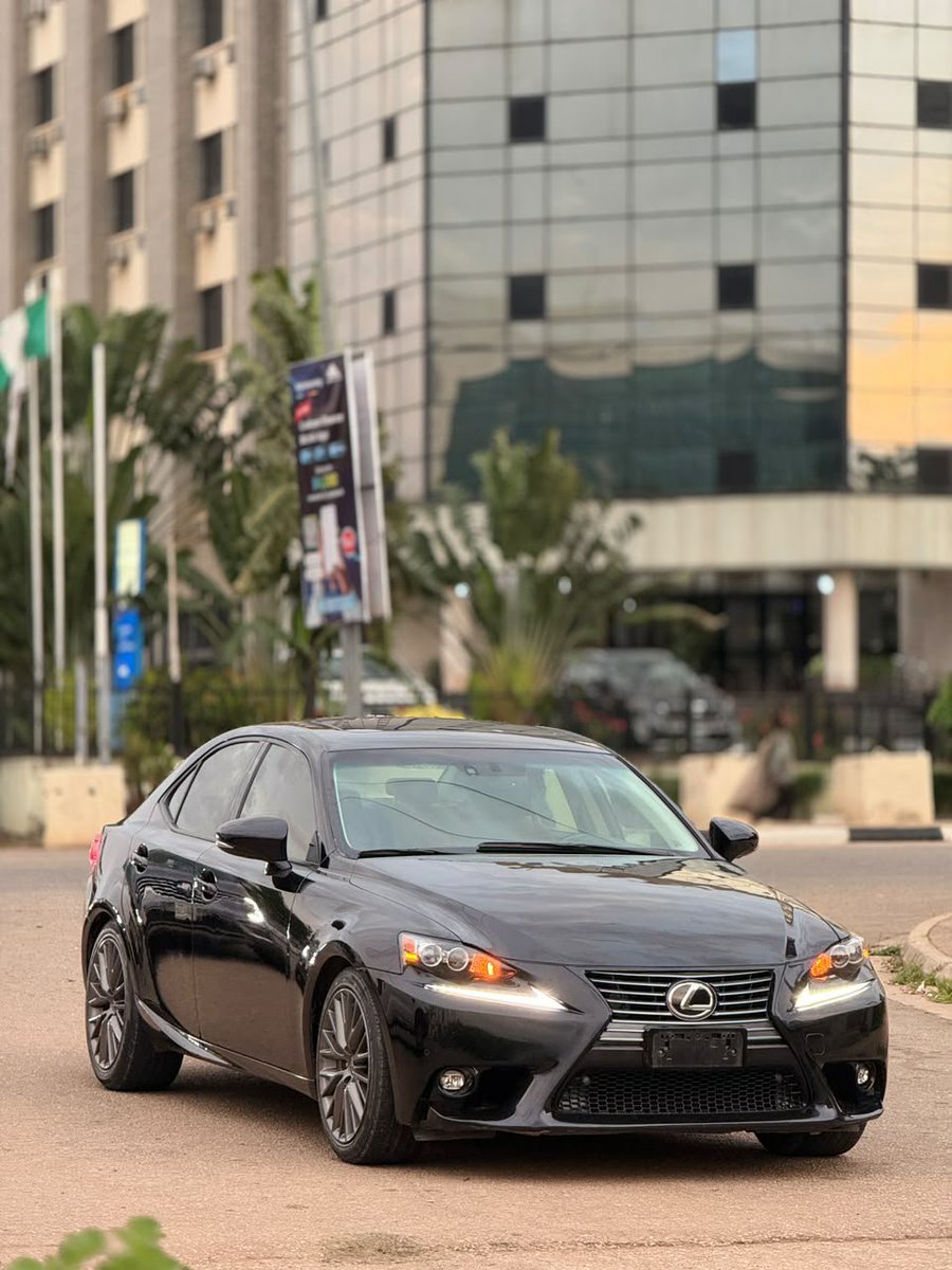 abdooljalalseze's tweet photo. DISTRESS SALES‼️‼️
EXTREMELY CLEAN 
FOREIGN USED 
LEXUS IS200t 2016 MODEL
4 CYLINDERS 
WITH ORIGINAL CUSTOMS DUTY 
AVAILABLE FOR INSPECTION 
CAR IS IN PRISTINE CONDITION 
PRICE: 17,500,000 ONLY
LOCATION: KADUNA 
NATIONWIDE DELIVERY 🇳🇬 https://t.co/QHZrx3cehZ