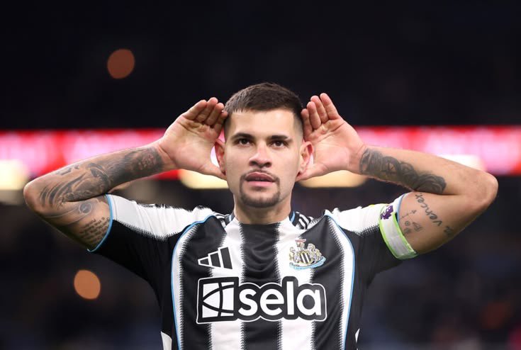 ArsenalRadar's tweet photo. 🚨 Arsenal remain serious about signing Bruno Guimarães and have made progress in talks over a potential deal, according to Ben Jacobs. 🇧🇷

While Newcastle continue to insist there are no official negotiations, there appears to be a difference in how both sides are interpreting the current discussions.

The deal could approach, or even exceed, £80 million, with Arsenal keen to complete the transfer as soon as possible.

🗞️ @JacobsBen