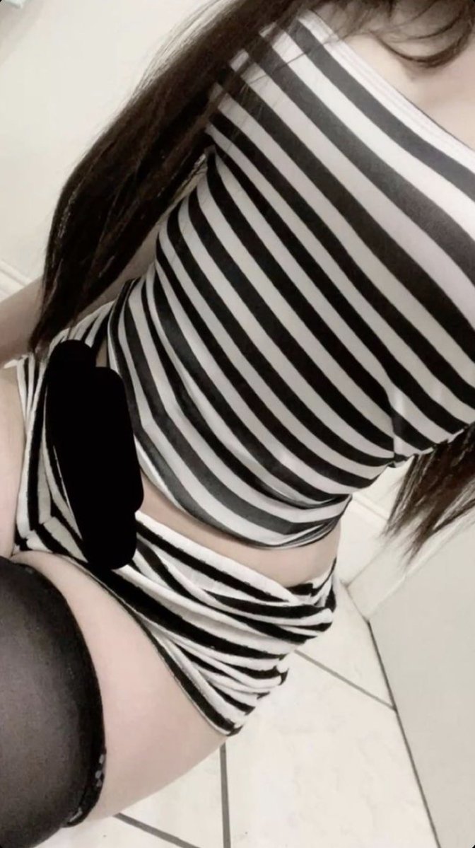 whinyst's tweet photo. how are u still f#t? get skinnier… #fyp #trend #roblox #telegram #discordian #skinnygirl #egirl https://t.co/OX8vyeA7CT