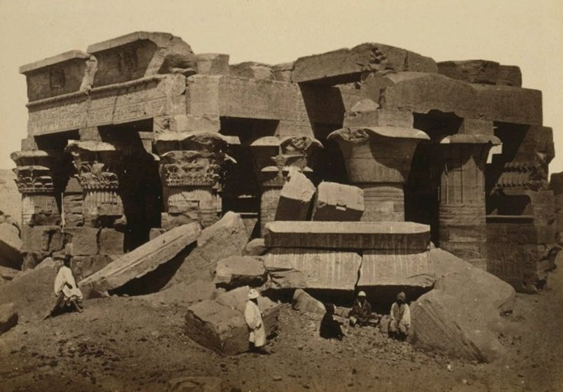 AncientHistorry's tweet photo. Kom Ombo Temple before excavation and reconstruction https://t.co/4NEO36Y060