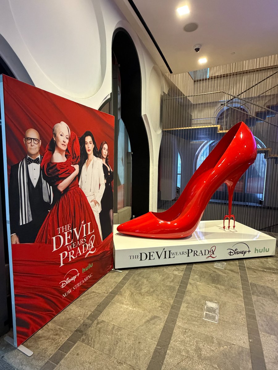 laughingplace's tweet photo. A #DevilWearsPrada2 pop-up has arrived at the Museum of Arts and Design in New York. Guests can step into Runway and even take a photo inside of Miranda's office. https://t.co/7Pbfn3HLY0