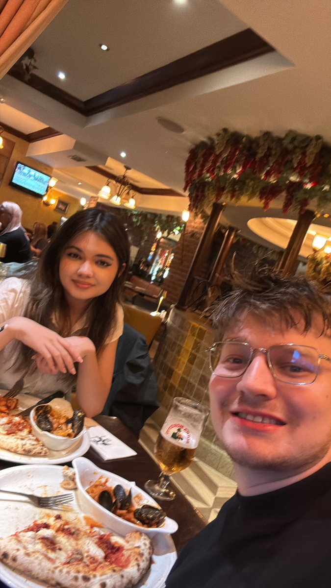 Doki_R6's tweet photo. 1 year together today with my soulmate, time goes by so so fast. Can’t wait to experience everything’s that’s to come with you. So proud to call you mine. My rock x 

Love you forever ❤️ 🩷 https://t.co/M9vNNb97q4