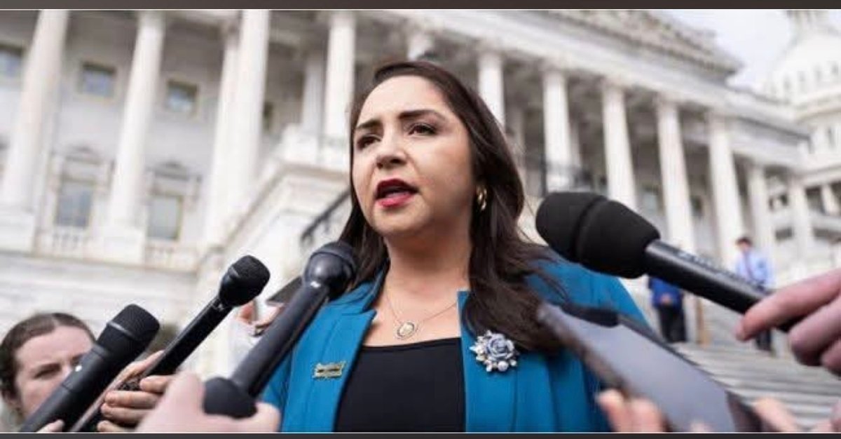 EduardoLopezL65's tweet photo. Congresista Delia Ramírez.
“En ningún momento de mi viaje vi nada que me hiciera creer que Cuba representa una amenaza para EEUU, lo que presencié fue una guerra contra el pueblo cubano por parte de Estados Unidos,
 por parte de Donald Trump y Marco Rubio”.
#TumbaElBloqueo https://t.co/d2kUYDfHMR