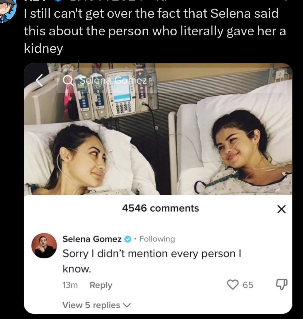 sanrokyu's tweet photo. @puchosdesandia_  feel so sorry for the person who donated a kidney to Selena. Even with only one kidney left, she still vapes. What an ungrateful person.🥹😘🤪👣😂 https://t.co/Y4pO0Z0kuV