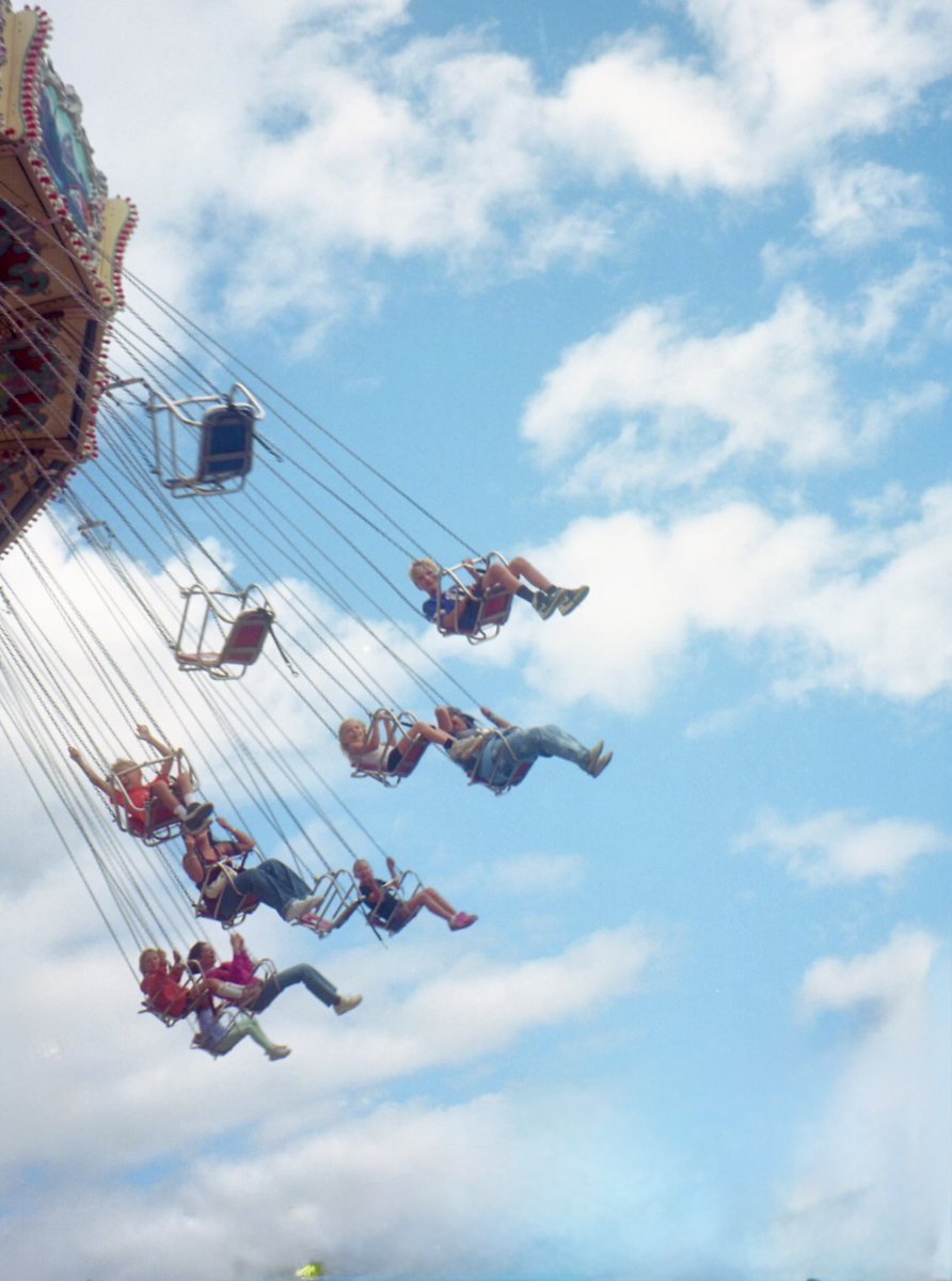 gailloveswolves's tweet photo. 35mm film from the Minnesota State Fair https://t.co/rHqrcEOEHQ