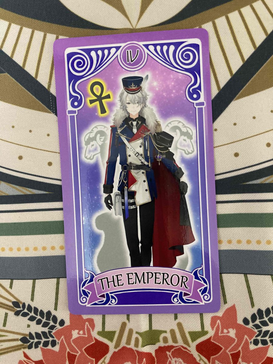 virot_card's tweet photo. 🔮本日のカードは「皇帝」の正位置。

年上の男性と仲良くなるチャンス。
父親や上司と一緒に食事を楽しめそうです。

※使用しているのは、23人のVtuber・Vライバーと制作したオリジナルタロットです🔮
詳細は固ツイをチェック!✅ 
#Virot週末占い https://t.co/DY4gFm7FIg