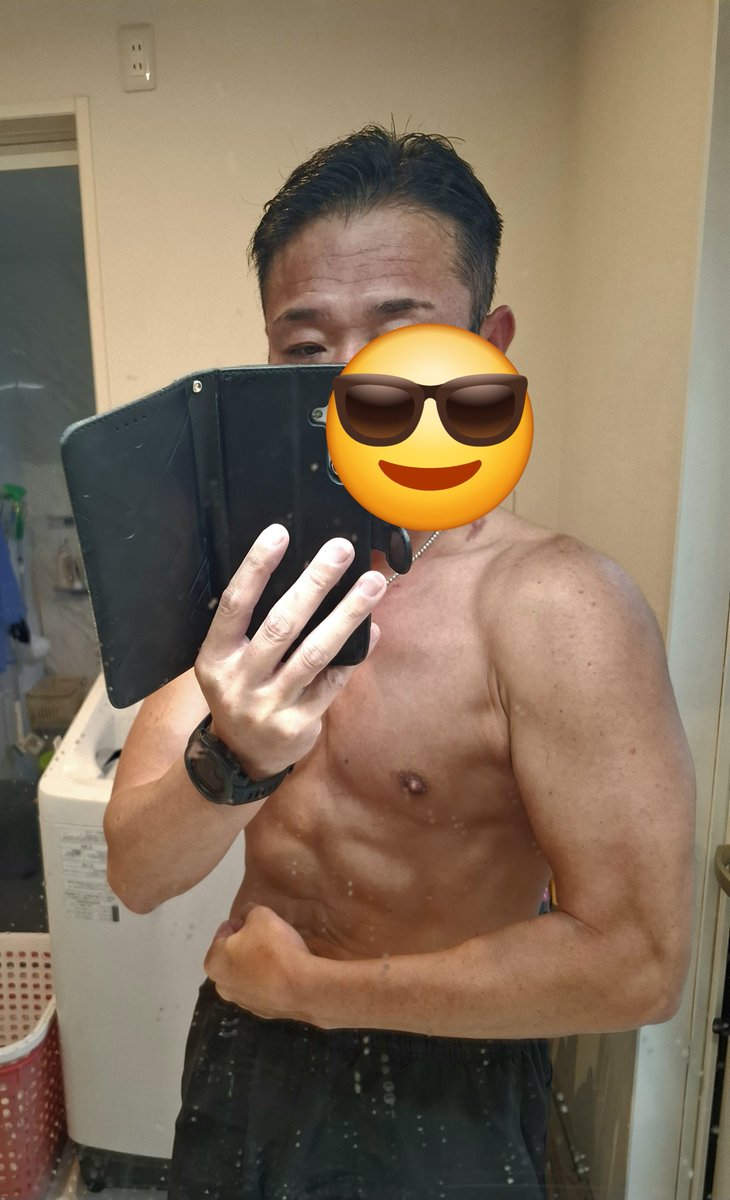 riryobodymake's tweet photo. おはようございます💪😎

体重64.6㎏(減量開始から－6.2㎏)

大会まで約50日💪

駆け抜ける🏃

#潰瘍性大腸炎
#病気に勝つ
#ボディメイク https://t.co/7Foz20w3s3