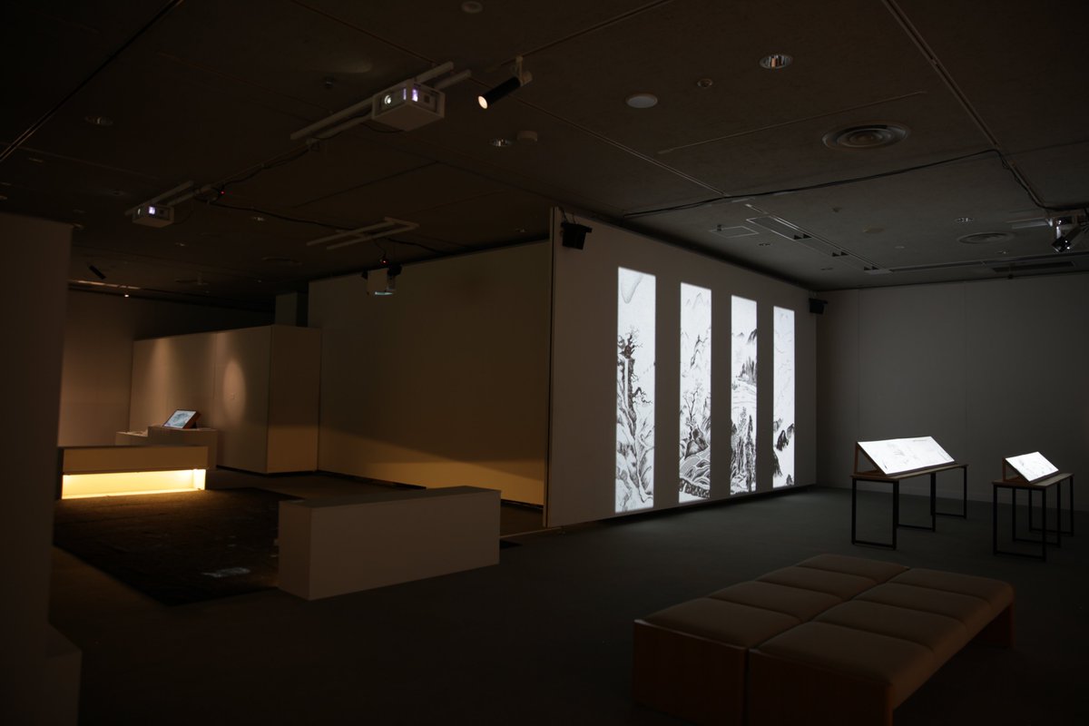 y4geta's tweet photo. 表参道の個展が終了したばかりですが、続けて奈良市美術館での個展「しか��いけしき」が昨日より始まりました。会期は8月23日までです。関西圏のみなさま、どうぞよろしくお願いいたします https://t.co/7EeHgIWQ6h