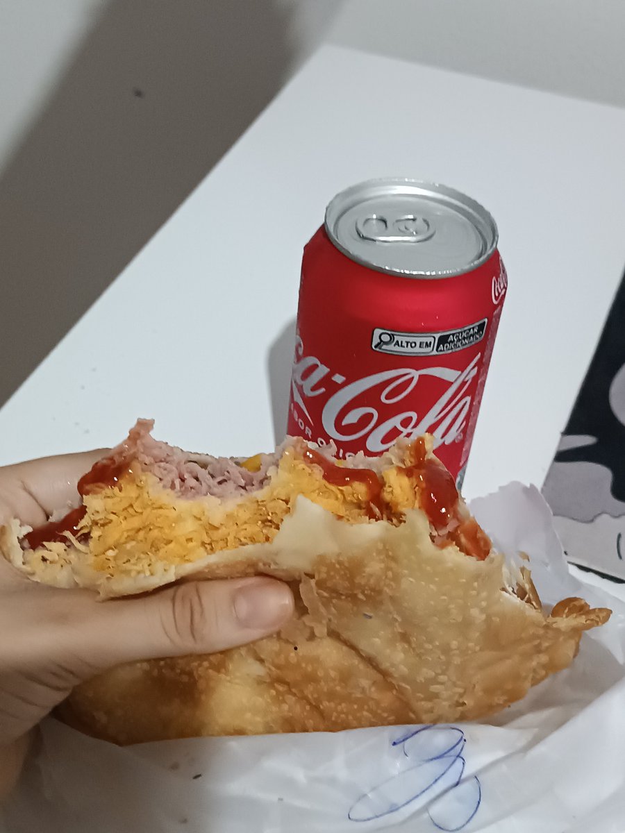evkittyz's tweet photo. E vocês nada https://t.co/mYIPj84ZSi