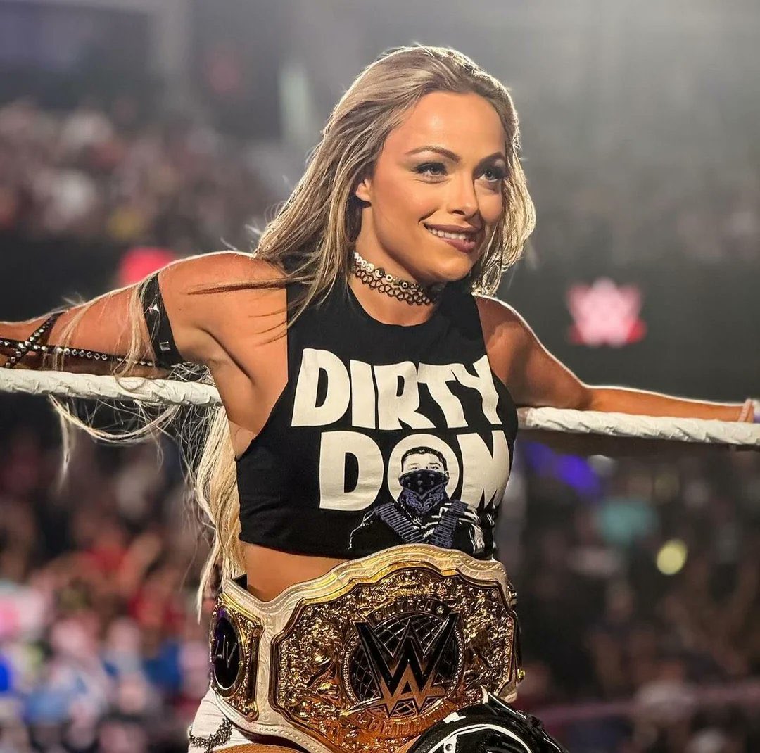 wwearmpits's tweet photo. #armpit #armpits #armpitfetish #axilas #sexyarmpits #underarm #underarms #armpitsweat #armpitaddicts #nsfw #gooning #porn #fetish #wwe #SmackDown
#WWERaw #wwearmpits https://t.co/vlELKSu2CT