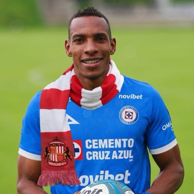 MakinaAzulMx's tweet photo. #NuevaFotoDePerfil 

No se les olvide que nuestro Sunderland jugará Europa League esta temporada gracias a los mexicanos https://t.co/8ptLM04FdH