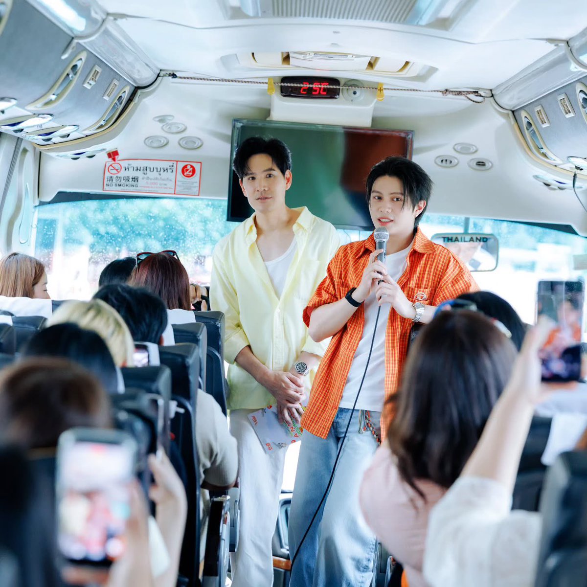 WEofficialTH's tweet photo. 280726 | Instagram Update

📸 art_krittanutt : สนุกตลอดทริปเลยครับ  @Williamjkp1 @Mela_Brand 🎸🐯🦁🐻🦒

🔗 : https://t.co/nBrMmpYd8u

#williamjkp #MELAxWILLIAM 
#MELAinCHIANGMAIxWILLIAMDAY1 #MELAinCHIANGMAIxWILLIAMDAY2 https://t.co/gRmpptwTPB