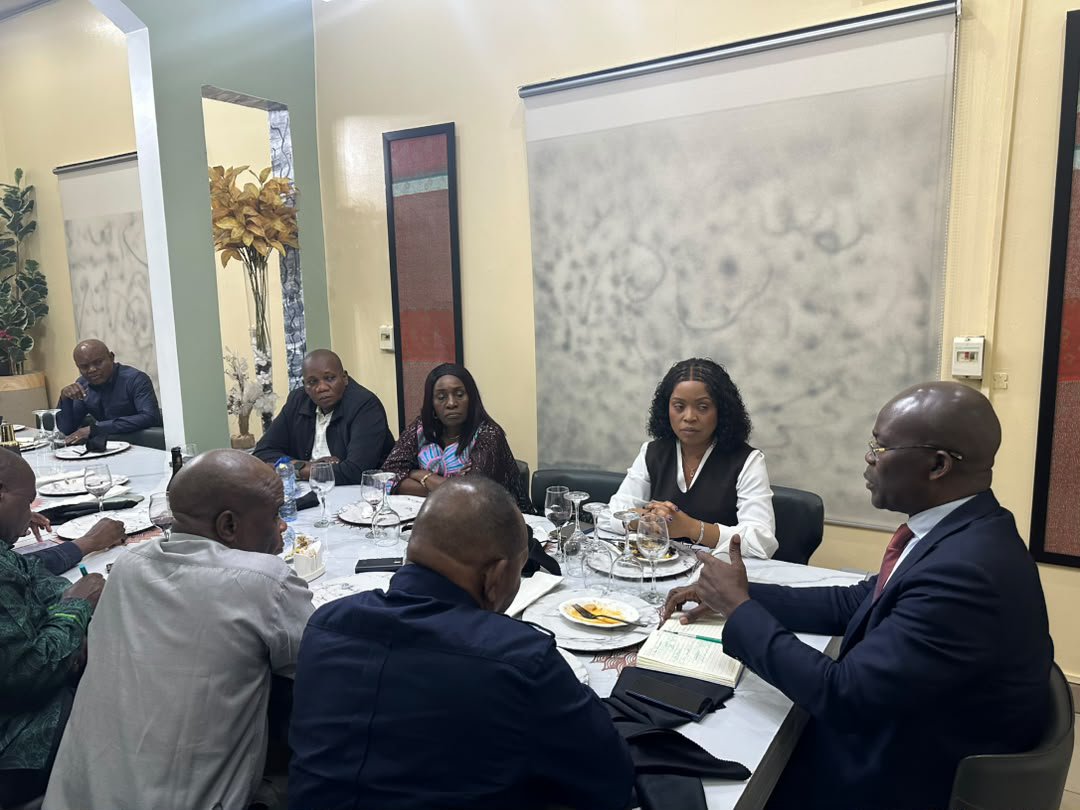 MBALASERGE0's tweet photo. La Coalition des Démocrates, sous le leadership de *Son Excellence Dr Jean Lucien BUSSA TONGBA*, a tenu ce mardi 28 juillet 2026 une importante réunion des Parlementaires de la CODE.
Les échanges ont porté sur les enjeux politiques de l’heure ainsi que les vacances parlementaires https://t.co/BK9dZ76ijY