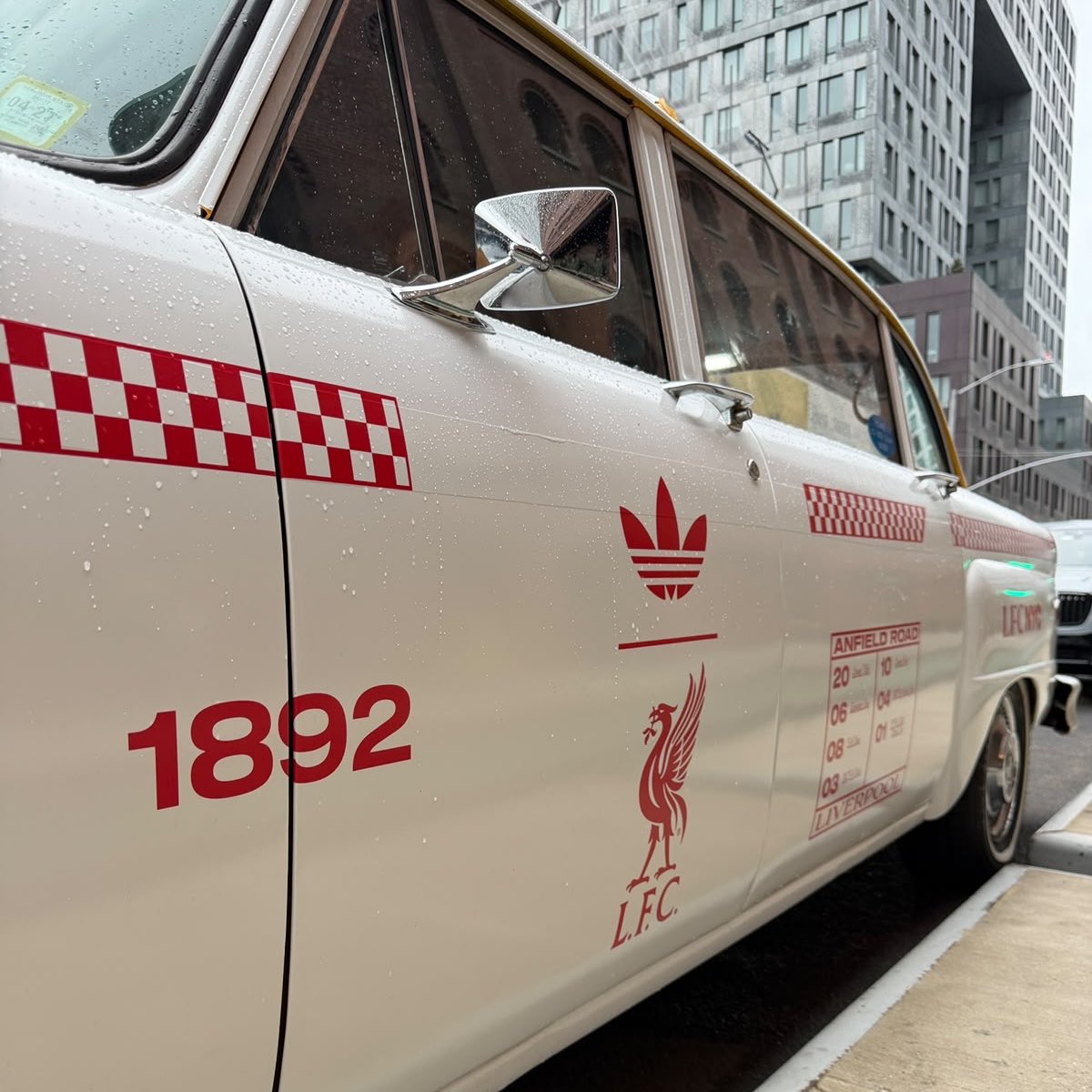 Liverpool FC Retail tweet media