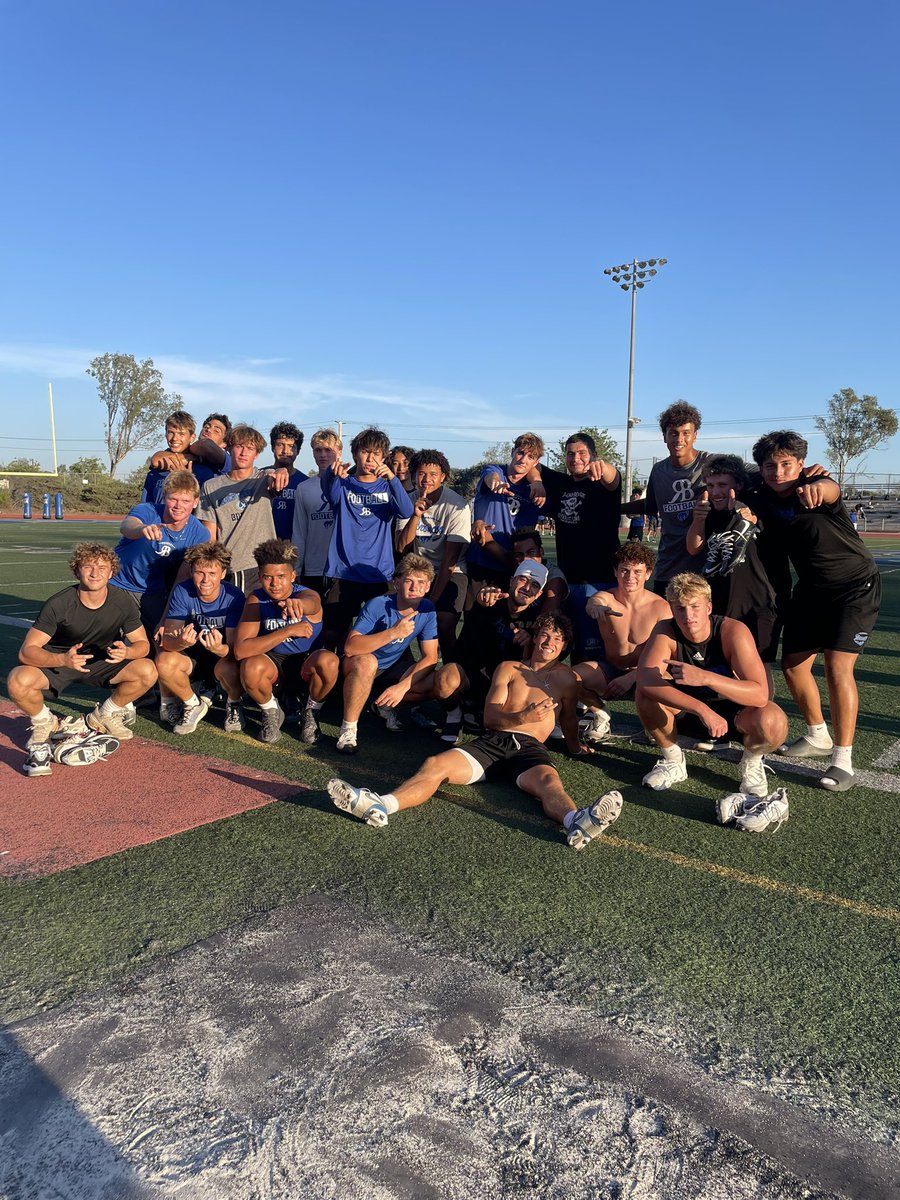 brody_cella's tweet photo. Another great Lift-A-Thon put on by our RB program with my teammates! Excited for a great senior year! My lifts at 155 B.W. were: 

Clean: 265 
Bench: 245 
Squat: 405 

@RBHSFootball @weddlesbeard https://t.co/uXqzT6AScN