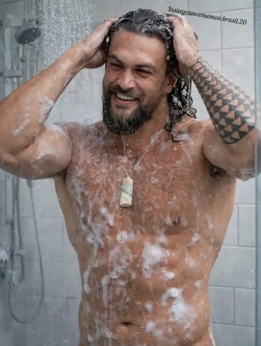 JasonMomoa1092's tweet photo. Join me https://t.co/ZOylFbmpaI