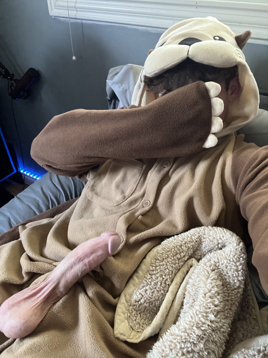 thatnewfinesse's tweet photo. Silly otter guy 🦦 

#bwc #bigdick #cock #throughthefly #onesie #pajamas #bi #legalteen #nsfw #nsfwtwt https://t.co/myq2PHK4tw