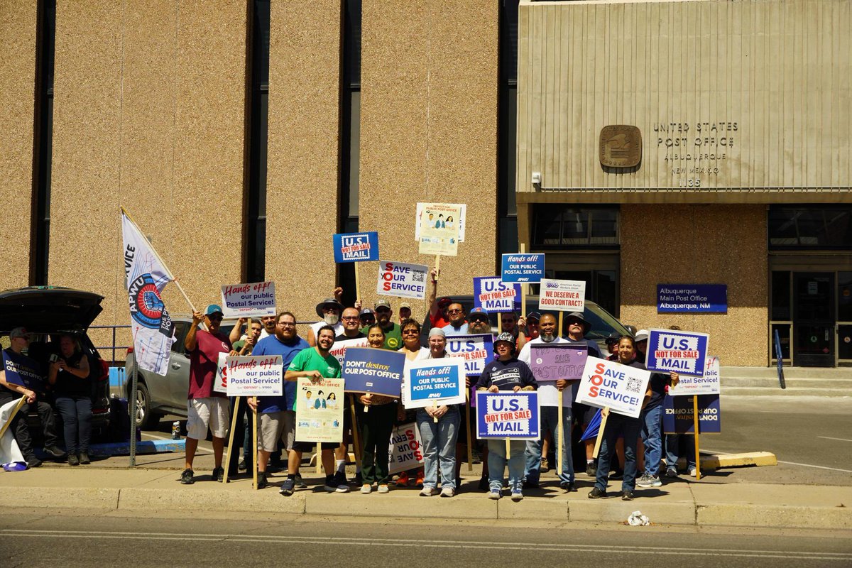 DebHaalandNM's tweet photo. The Postal Service is a lifeline for New Mexico. It connects rural communities, delivers lifesaving medications, supports small businesses, and ensures every family can stay connected no matter where they live.

That's why I was proud to stand with postal workers today. They deserve leaders who will protect good union jobs and defend the public services New Mexicans rely on, not politicians or billionaires who want to weaken or privatize them.