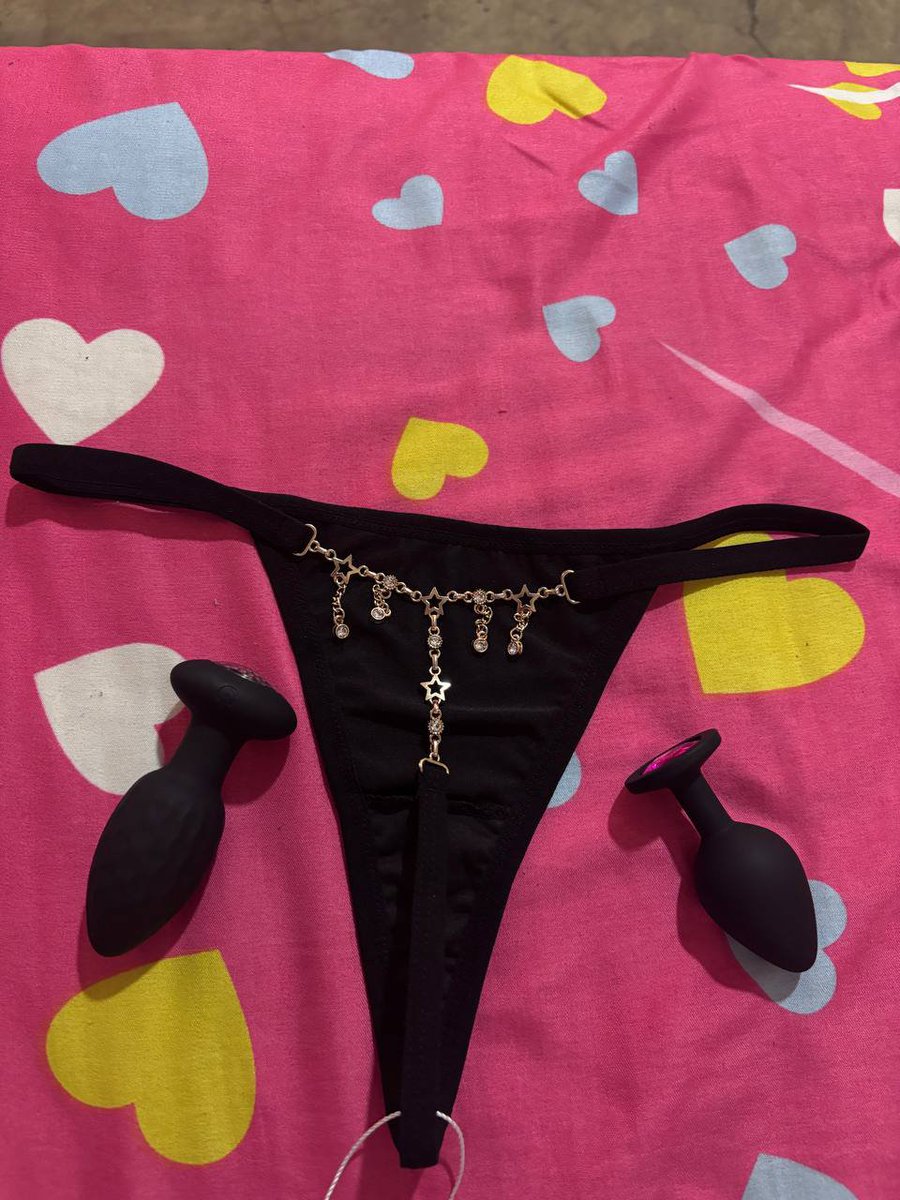 Lic_Noemi_Reina's tweet photo. Hoy tengo ganas de portarme mal❤️💋✨y que estés listo para ver cómo uso mis juguetitos❤️✨y que puedas saques tu rica lechita😈😍 https://t.co/eXEBLuairc https://t.co/4OVlNh37HI