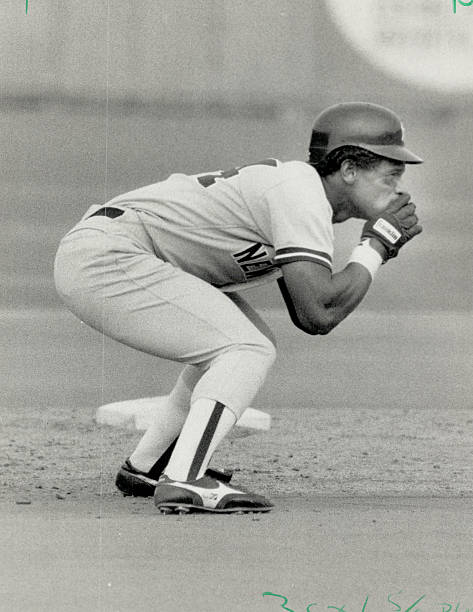 Jimfrombaseball's tweet photo. "Rickey Henderson was the most generous guy I ever played with.
Whenever the discussion came around to World Series shares, and what we should give one of the fringe people:
Whether it was a minor leaguer who came up for a few days or the parking lot attendant, Rickey would shout out:
"Full share!"
We’d all argue for a while and then Rickey would say:
"F*** that!
You can change somebody’s life!"
Mike Piazza.
San Diego GM Kevin Towers was trying to contact Rickey Henderson at a nearby hotel.
Towers knew Henderson always used fake names to avoid the press, fans, etc.
He was trying to think like Rickey, and after several attempts; he was able to leave Henderson a message.
Rickey had checked in under the name, "Richard Pryor."
Rickey called Towers back and left the following message:
"This is Rickey calling on behalf of Rickey.
Rickey wants to play baseball."
The glove slap on the thigh before catching a fly, that crouching stance, the swagger!!!
Legend!!