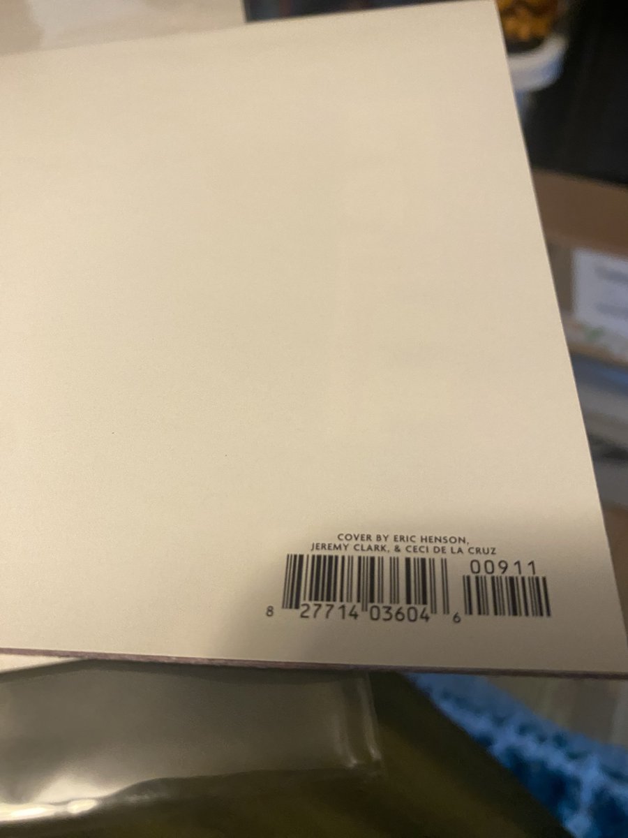 MikeOstRVA's tweet photo. @incepsean @Comics2Astonish @nickmarino @FrackDeals @IDWPublishing @IDWSonicNews @Godzilla_Toho Anybody else get a white cover sheet over some of their exclusives? I've not seen this before but two of them have a card-stock outer layer with barcode on the front and the virgin variant I have has the barcode on the back (cool detail). https://t.co/uN74d2Oga0