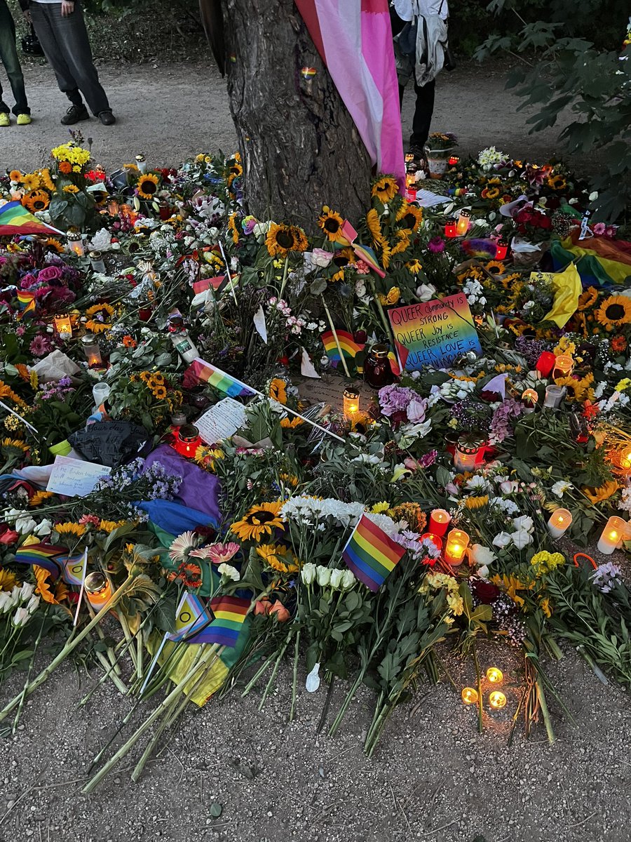 Hugluuu's tweet photo. 🏳️‍🌈 https://t.co/aPxqlzZj4W