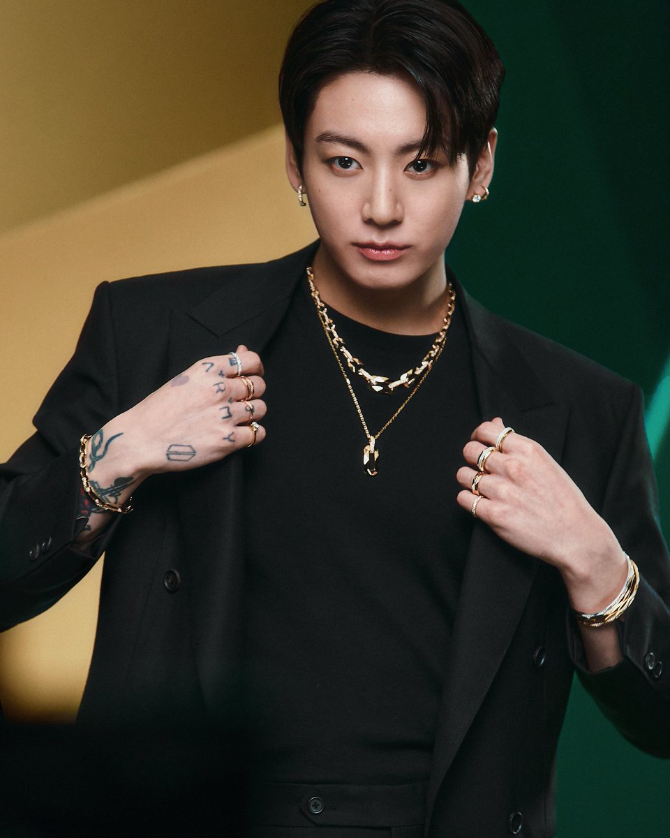 gukuemi's tweet photo. ⭐️Jungkook🐰⭐️

おはようございます…

RT&amp;Reply 🙇‍♀️

I vote  #JUNGKOOK for Most Handsome Man Alive #MHMA2026 #MHMA2026JUNGKOOK #NETIZENSCHOICE @thenreport  🐰💜 https://t.co/xfTQ910F6p