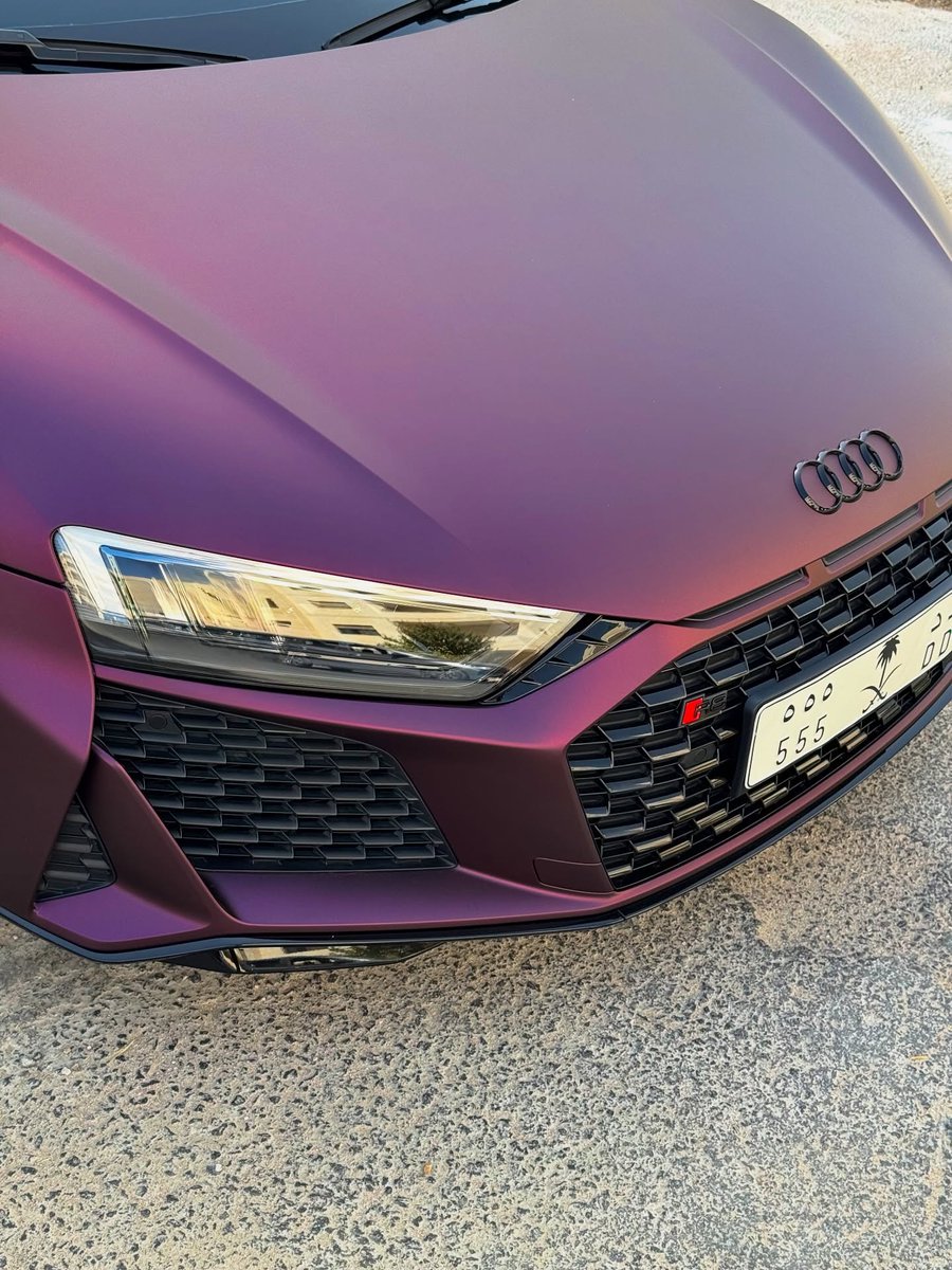 ApexDistrictX's tweet photo. AUDI R8 V10 💜 https://t.co/eyLm0YeU8f