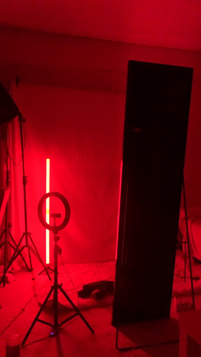 ChloeHanrose's tweet photo. New video 7PM tonight 🔥

https://t.co/pvjJ3d8JMe 
https://t.co/e2yRts0KEd https://t.co/tqx5Co2k4I