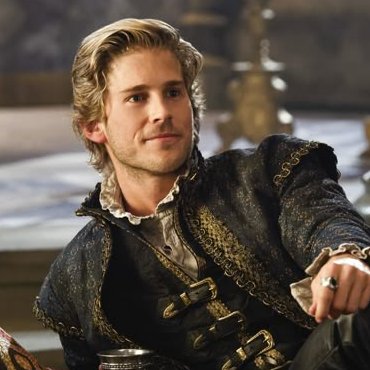 DragonsReingRP's tweet photo. ∾ Nombre: Aethen Mallister.
∾ Edad: 24 años.
∾ Título: Señor de Varamar. 
∾ FC Sugerido: Nick Slater. https://t.co/2EsJC8rBNF