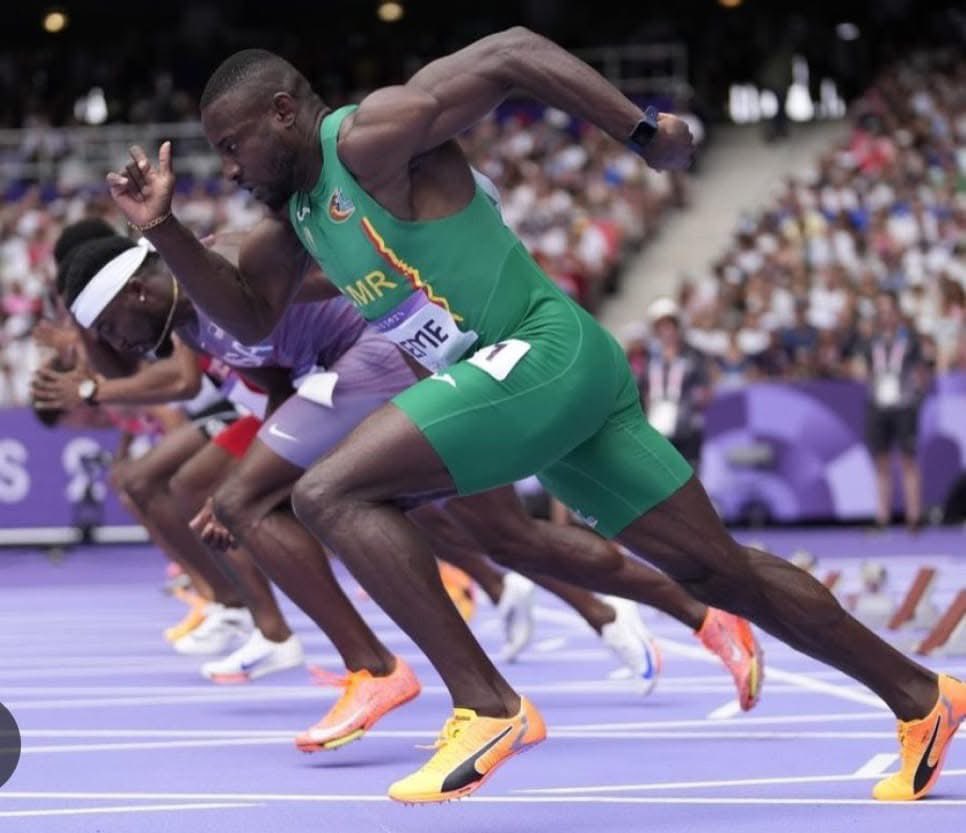 CRTV_web's tweet photo. En 9”83, le sprinteur camerounais Emmanuel Eseme s’offre l’or lors de la finale du 100 m, ce 28 juillet  à #Glasgow2026 dans le cadre des Jeux du #Commonwealth. Ce chrono constitue l’une des meilleures performances de sa carrière et devient le nouveau record national. https://t.co/nDEU6NKQlc