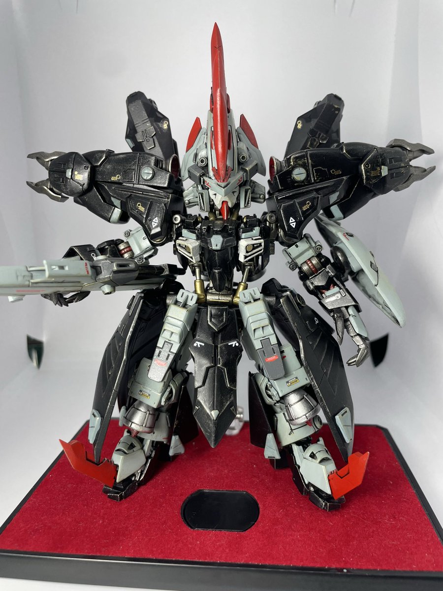 KENTASAN007's tweet photo. #MGSD 
MGSDハイドラ完成しました。
久々の完成品となりました、ガンダムヘッドもジオングヘッドもジャンクの寄せ集めにしてはいい感じになりました。次は塗装待ちの列からどれを塗装するか悩みますな😄 https://t.co/vMNxWXIYiL