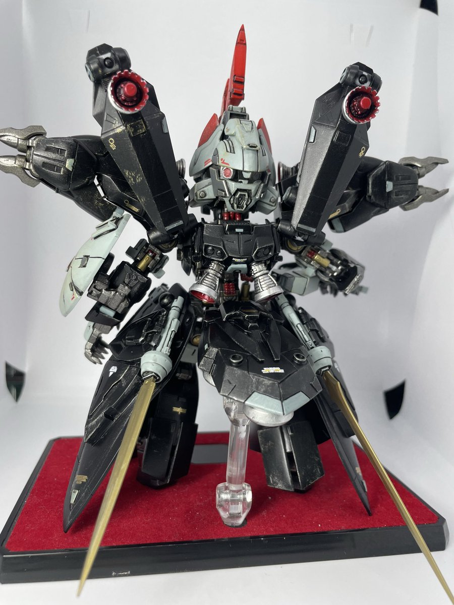 KENTASAN007's tweet photo. #MGSD 
MGSDハイドラ完成しました。
久々の完成品となりました、ガンダムヘッドもジオングヘッドもジャンクの寄せ集めにしてはいい感じになりました。次は塗装待ちの列からどれを塗装するか悩みますな😄 https://t.co/vMNxWXIYiL