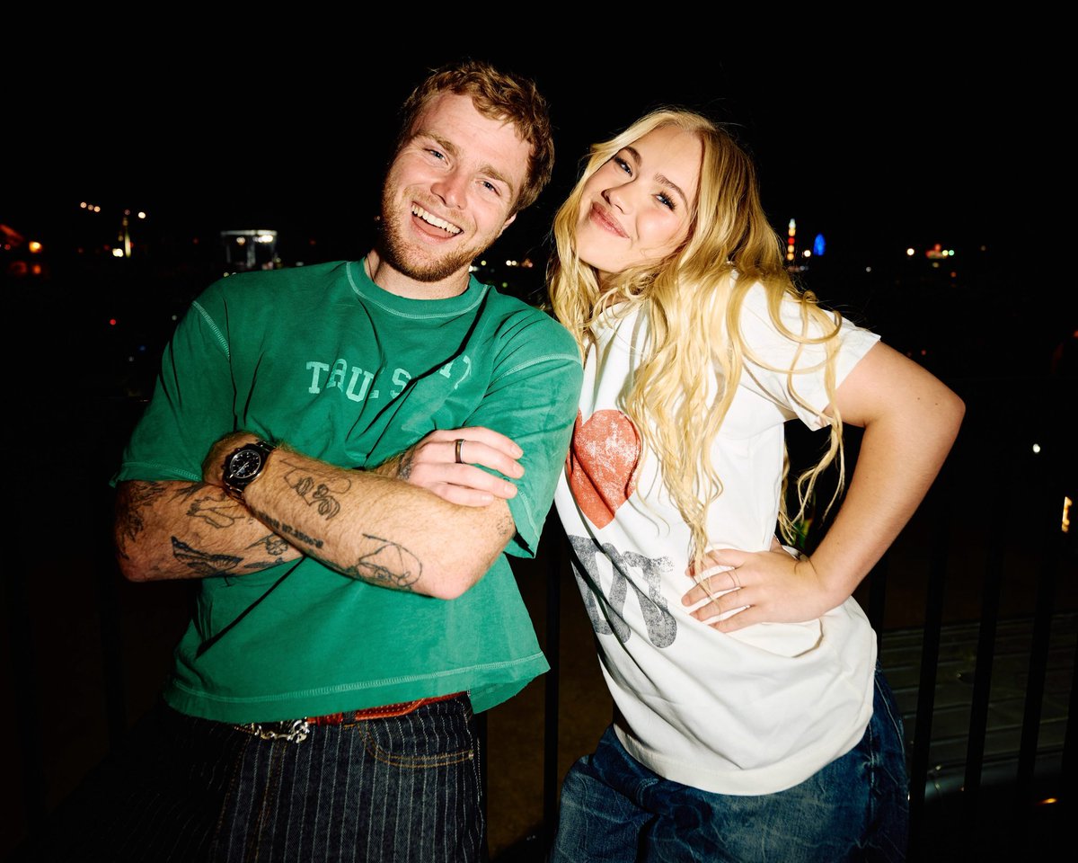 Freyaskyevr's tweet photo. ⌗ New photos of Freya Skye with Alex Warren.

©️: findingfamilyontheroad https://t.co/miThWeViVv