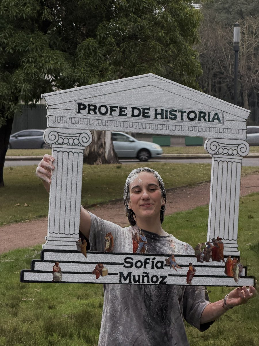 sofi tweet media