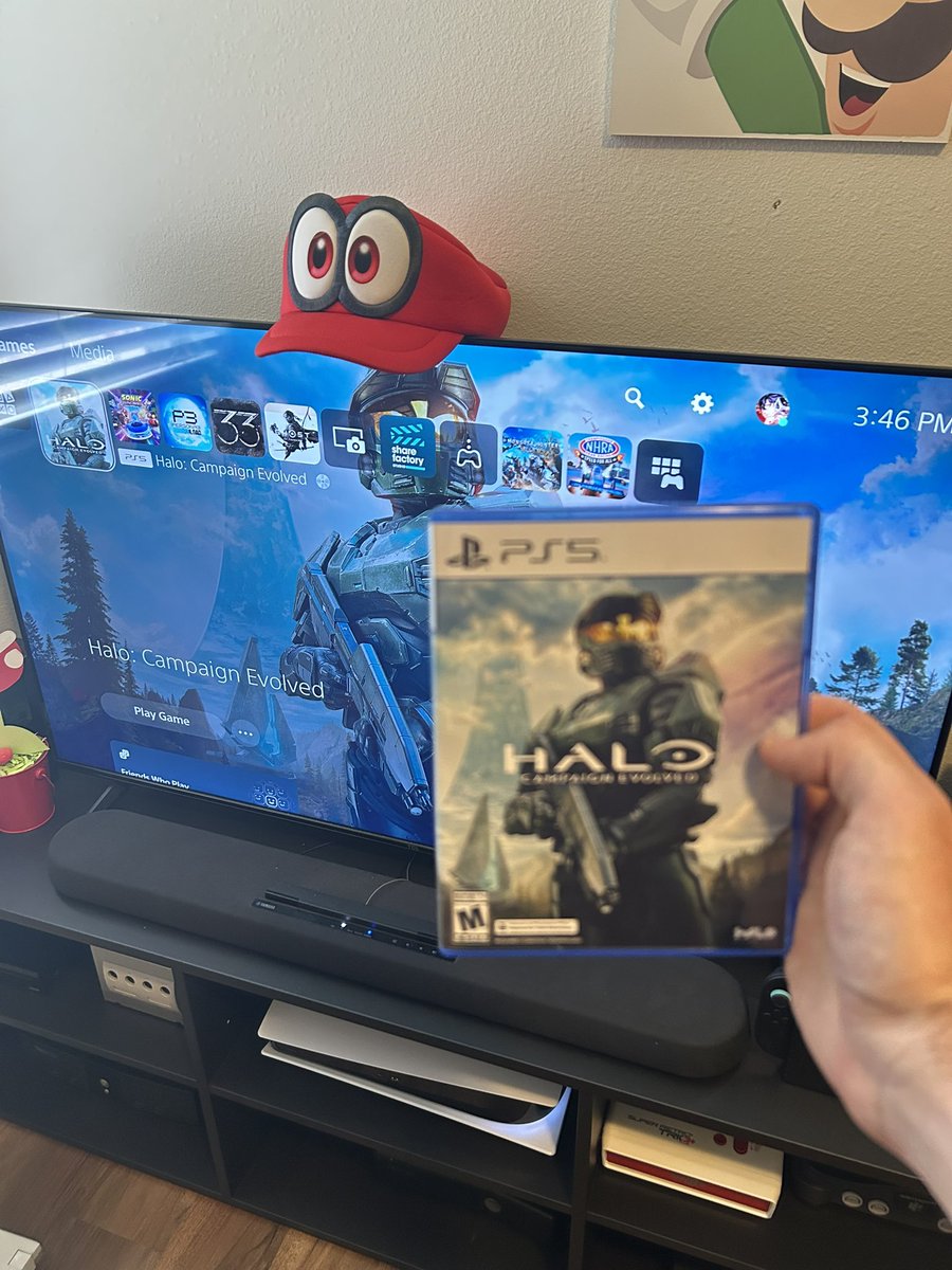 Mario_Man2235's tweet photo. It’s Halo remake time 🙂 https://t.co/w1LX1cGw5r