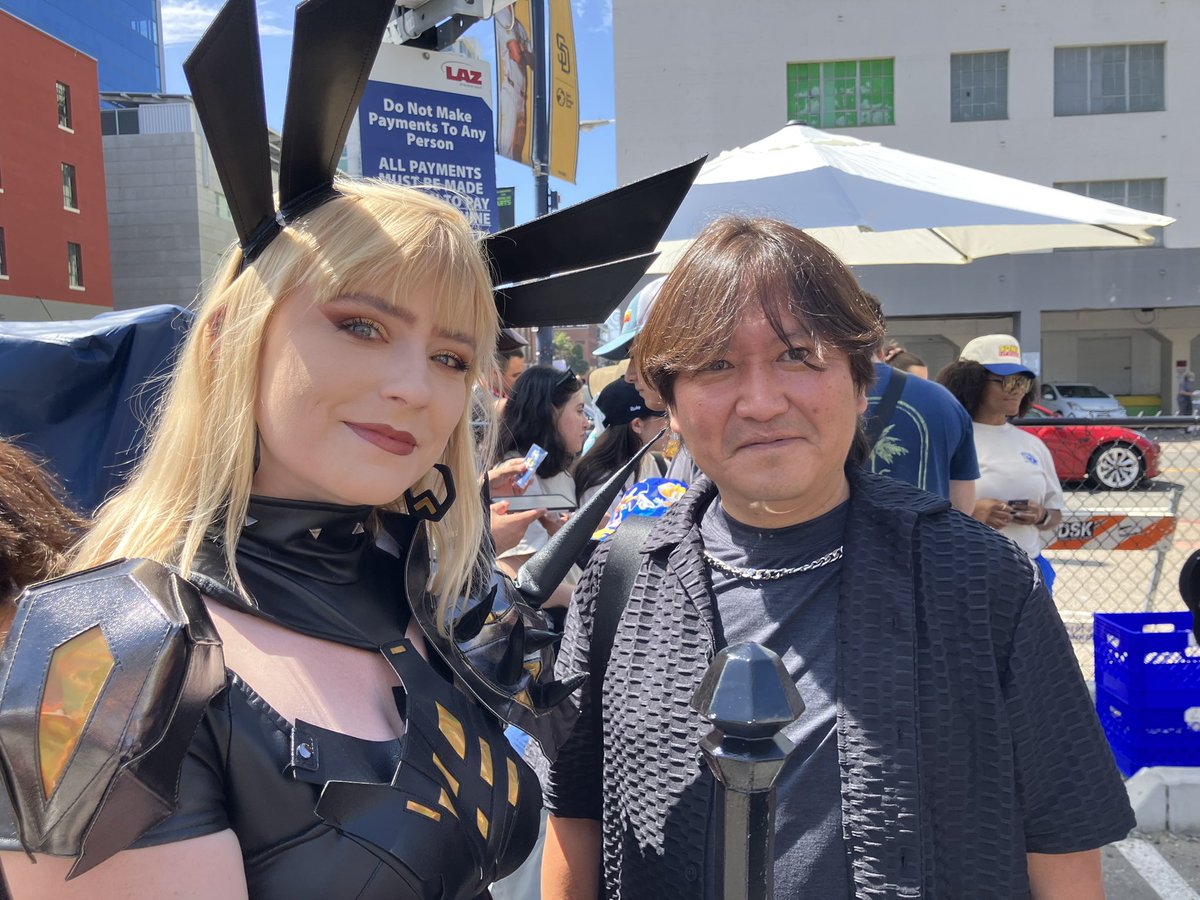MattyPrower's tweet photo. hey look who i met outside san diego comic con (#SDCC) https://t.co/hMypsn22YH
