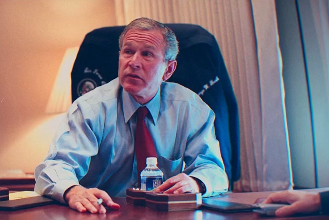 TheBushArchive's tweet photo. President George W. Bush on Air Force One during September 11th 2001. https://t.co/MEoin9ttEo