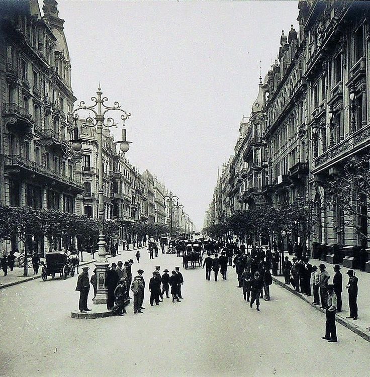mattroderic's tweet photo. Mirá lo que era ese baldío y lo que era Buenos Aires en la misma época https://t.co/a7dggIigwY