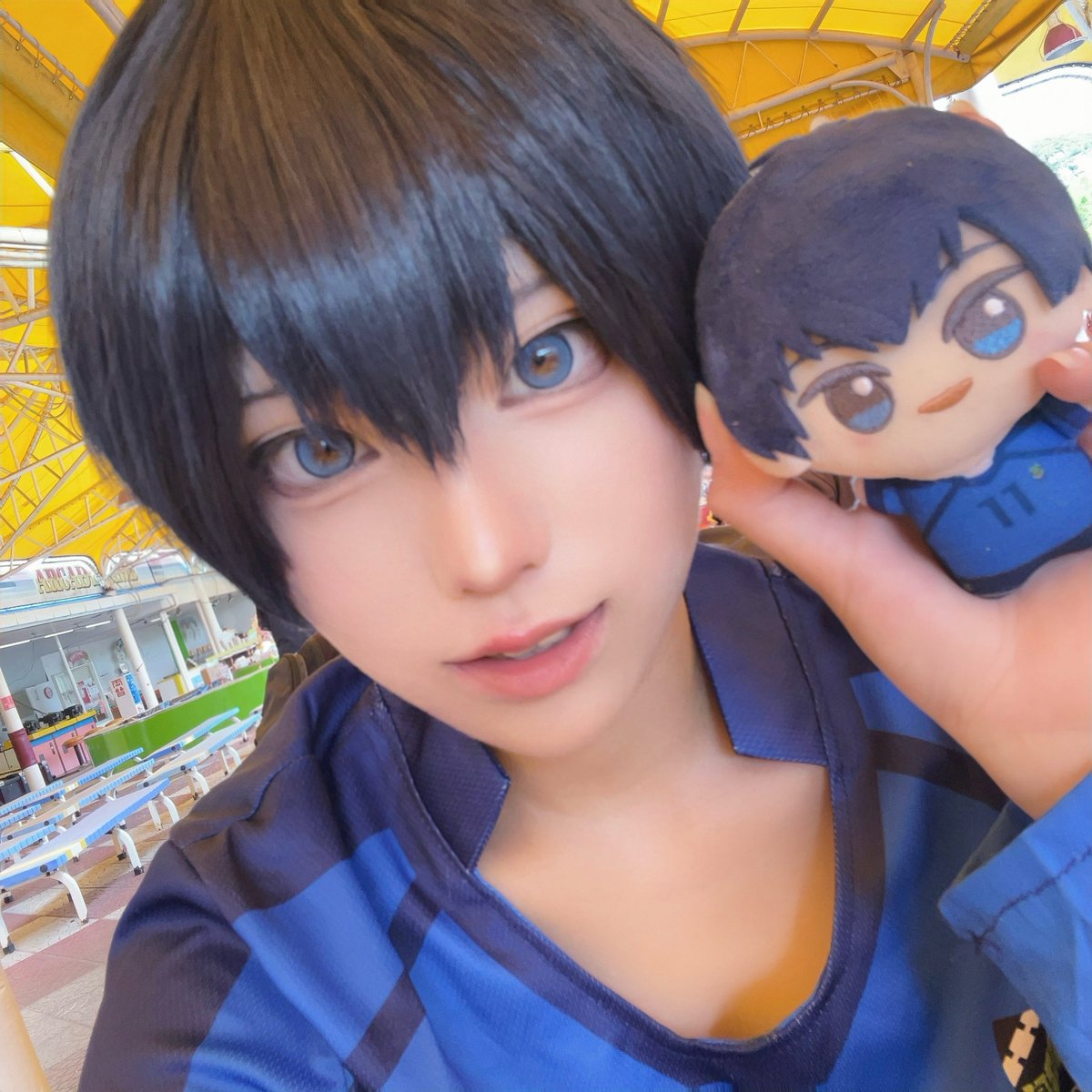 n0wa__r's tweet photo. cos  bll  潔世一 https://t.co/dtte6yJ7A0