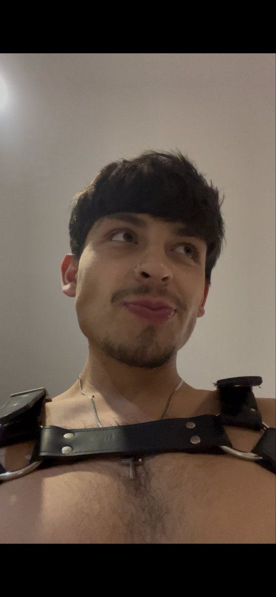 humbe1234's tweet photo. Las subo por aquí xq Inta me las baja 😔
Rt y te mando el video 🔥 https://t.co/7wSeHgMQ1k