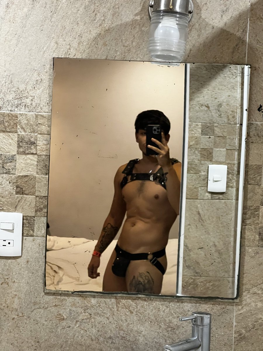 humbe1234's tweet photo. Las subo por aquí xq Inta me las baja 😔
Rt y te mando el video 🔥 https://t.co/7wSeHgMQ1k