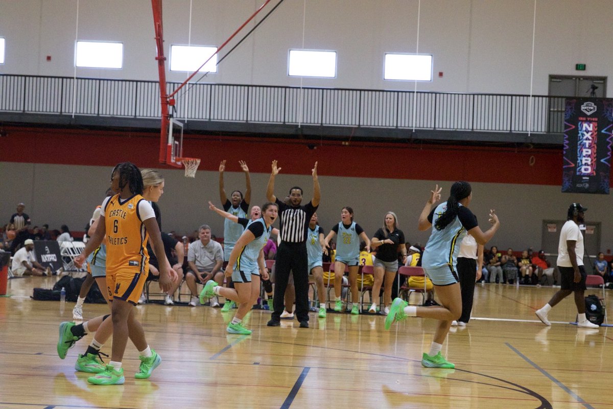 tiana_2027's tweet photo. As my aau career comes to a close I want to say thank you to everyone who was a part of my journey. I couldn’t have picked a better team for this last ride. Thank you to Coach Cap and Coach V for believing in me and taking good care of me this season. @teamrisebball @itscoachv_ https://t.co/uqzLUVLJg8
