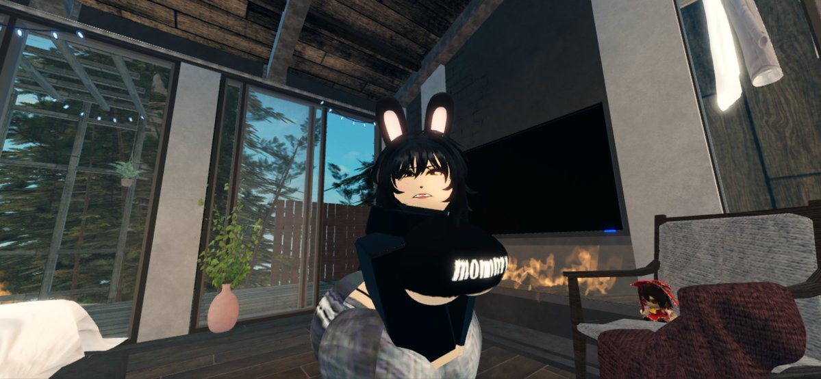 XavierSalg2456's tweet photo. Took these a while back so I hope they’re good enough 😔✌️💔 #rosex #robloxcondo #r64 #robloxporn https://t.co/kDWpbjpCto