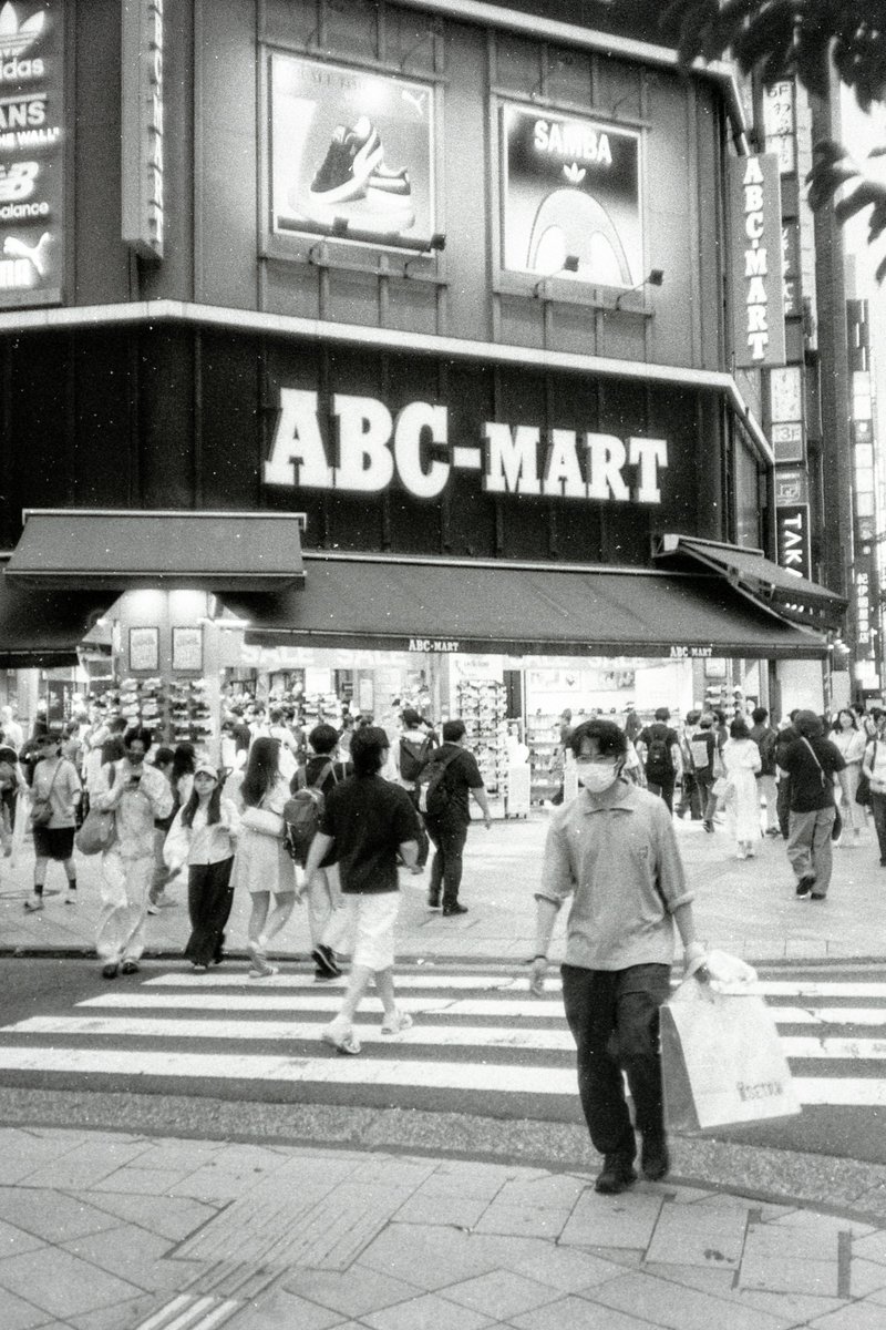 alibi5753's tweet photo. #KONICAC35 でABC
KONICAの写りほんとに好き…
コニカc35 + #FOMA400
#FilmPhotography https://t.co/aD4lX0xgU2