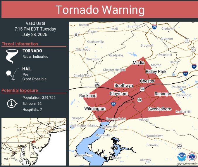 Daviddakuma's tweet photo. Tornado Warning continues for Wilmington DE, Chester PA and  Claymont DE until 7:15 PM EDT https://t.co/wklVwoJ3Pe
