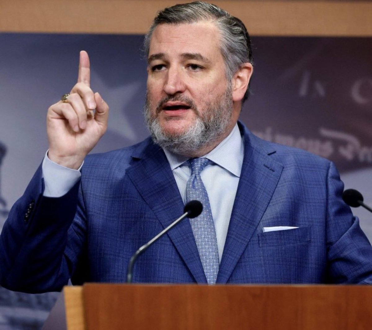 IvankaNewsRV's tweet photo. HELLO TED CRUZ 👋 ‘WE THE PEOPLE’ WANT TO KNOW IF YOU ARE CANCELLING YOUR TRIP

WE NEED TO PASS THE SAVE AMERICA ACT

SURELY YOU KNOW THIS https://t.co/QGyWg6WDeC