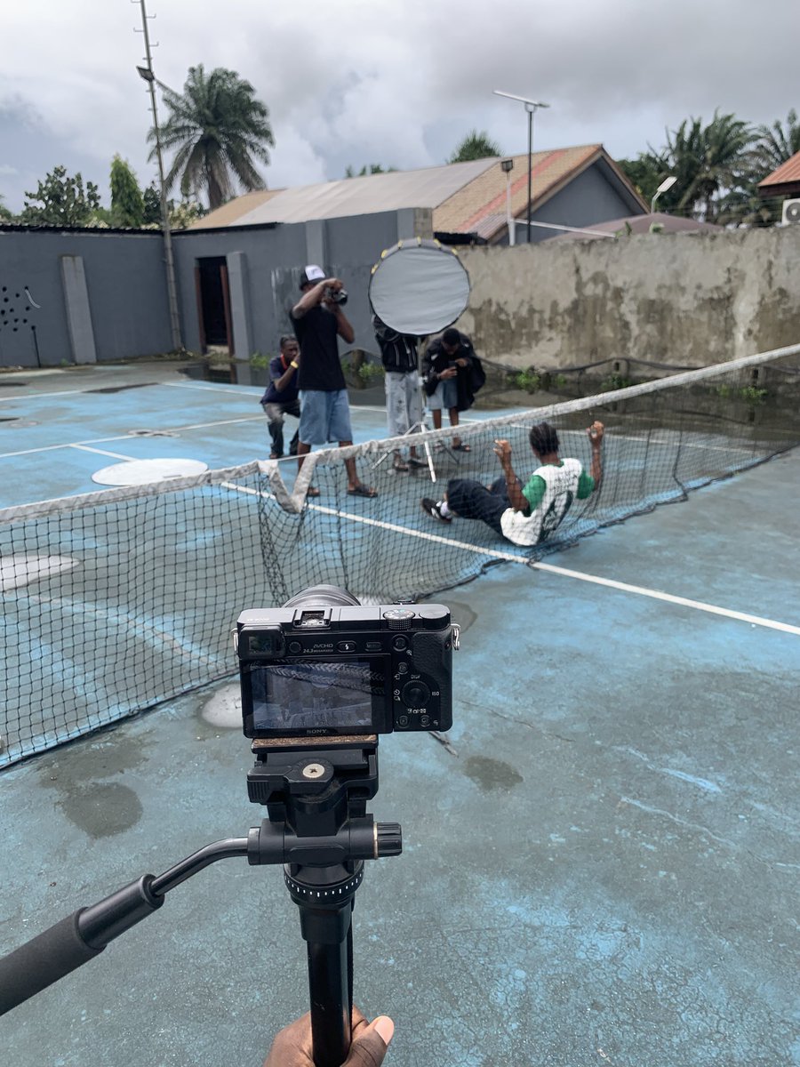 Only1Derrio's tweet photo. Shoot Day,Y’all watch me build progress https://t.co/OAqGZNSIou