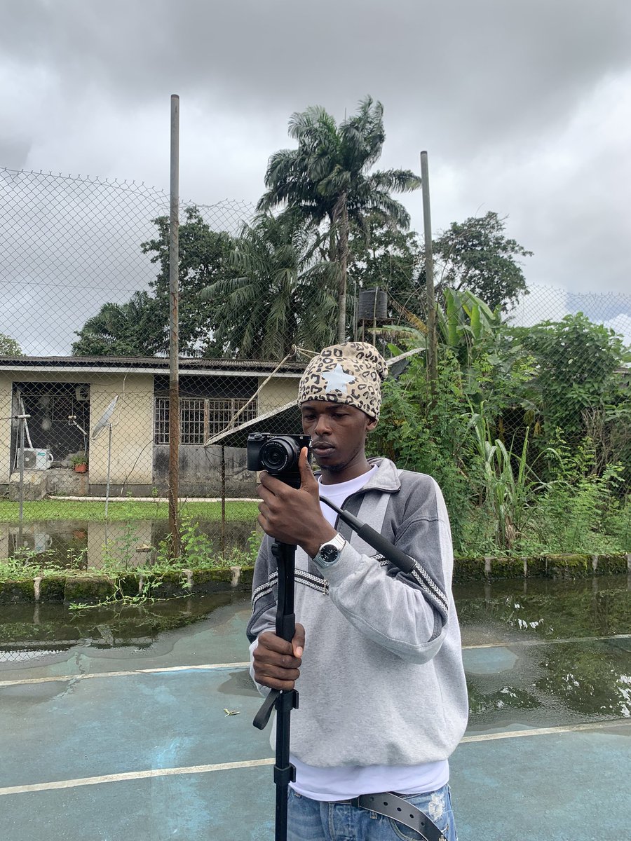 Only1Derrio's tweet photo. Shoot Day,Y’all watch me build progress https://t.co/OAqGZNSIou